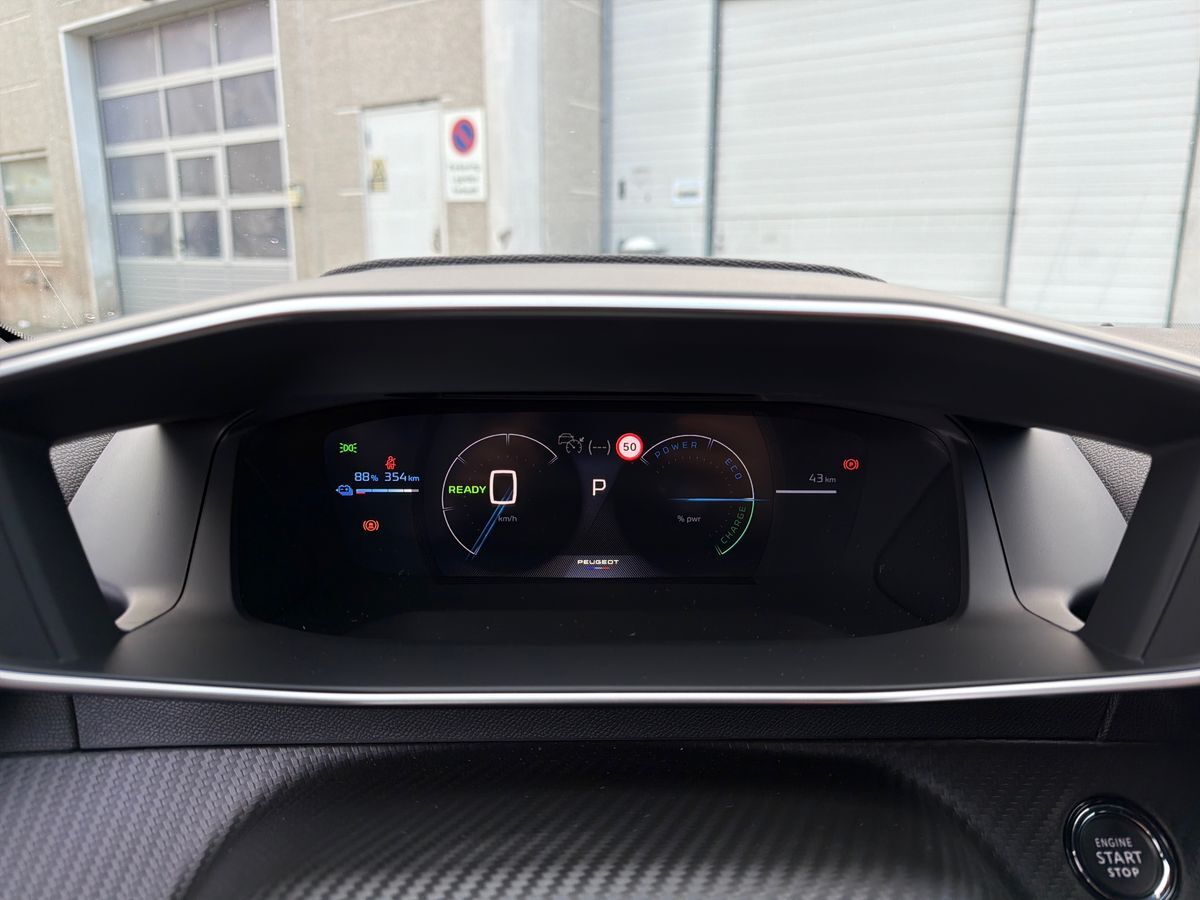 Billede af Peugeot e-2008 EL GT 156HK 5d Aut.
