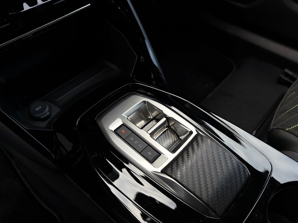 Billede af Peugeot e-2008 EL GT 156HK 5d Aut.