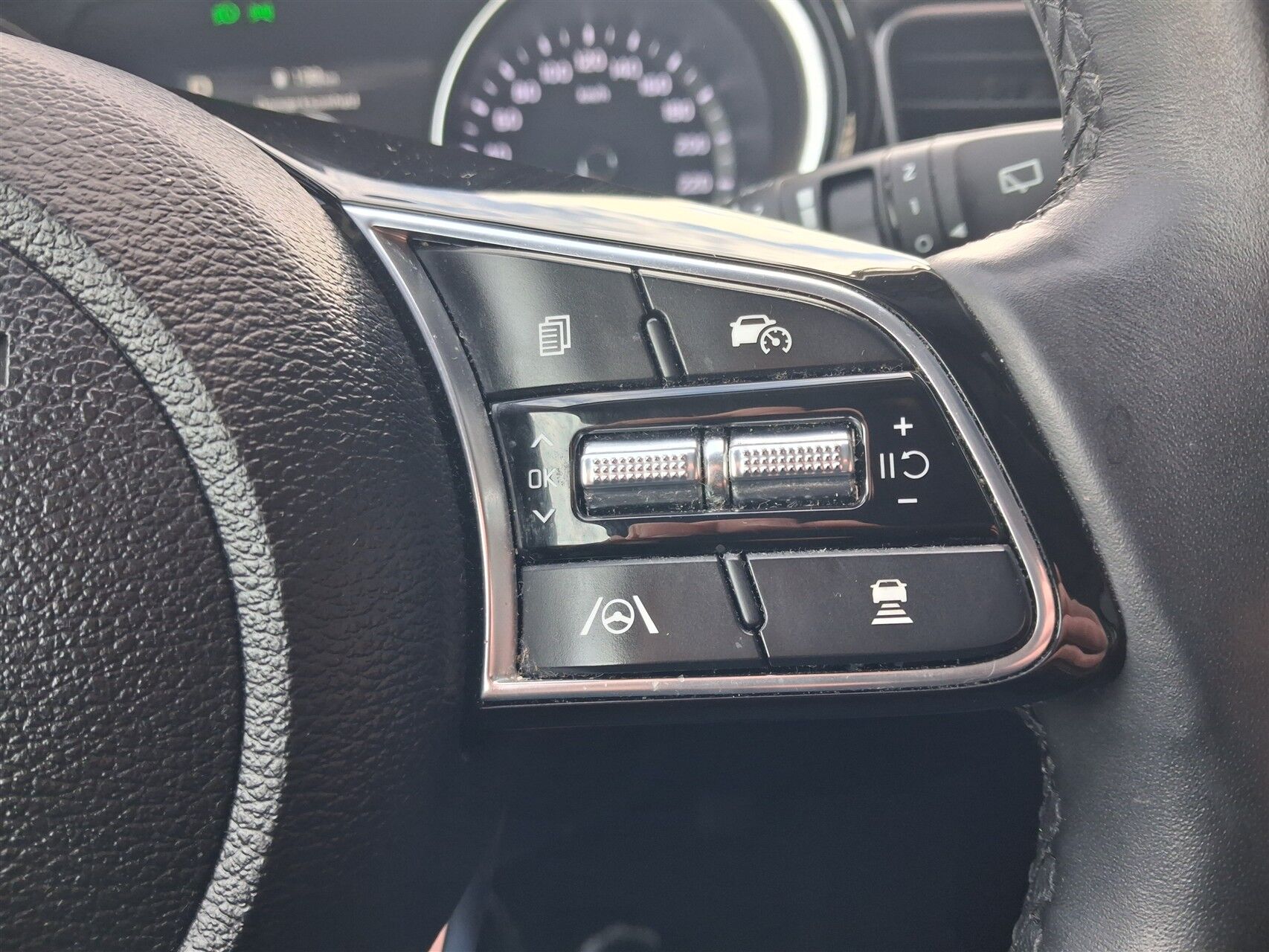 Billede af Kia Ceed SW 1,6 GDI PHEV  Plugin-hybrid Prestige DCT 141HK Stc 6g Aut.