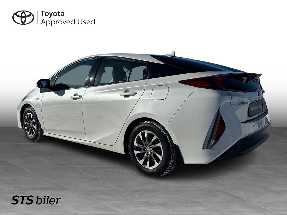 Billede af Toyota Prius Plug-in 1,8 Plugin-hybrid H3 Smartpakke 122HK 5d Aut.