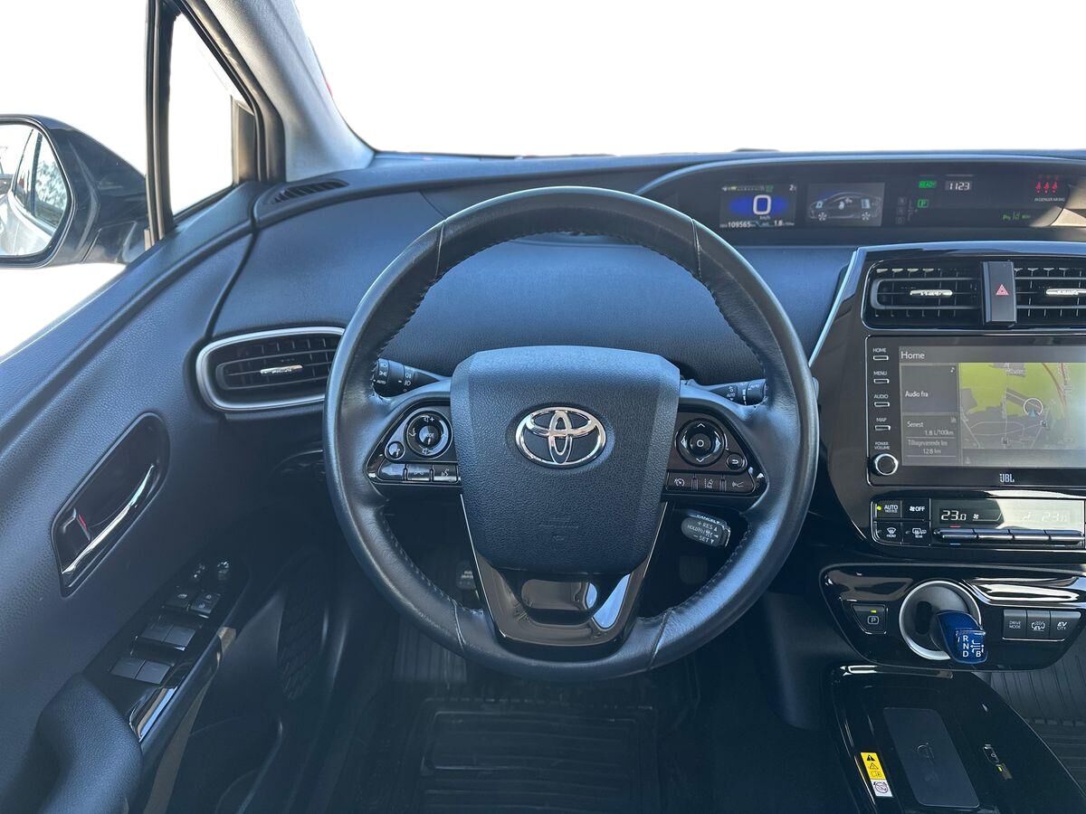 Billede af Toyota Prius Plug-in 1,8 Plugin-hybrid H3 Smartpakke 122HK 5d Aut.