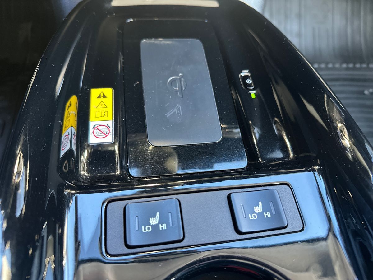 Billede af Toyota Prius Plug-in 1,8 Plugin-hybrid H3 Smartpakke 122HK 5d Aut.