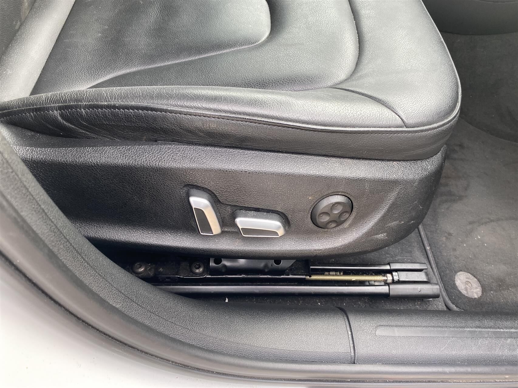 Billede af Audi A4 1,8 TFSI 120HK 6g