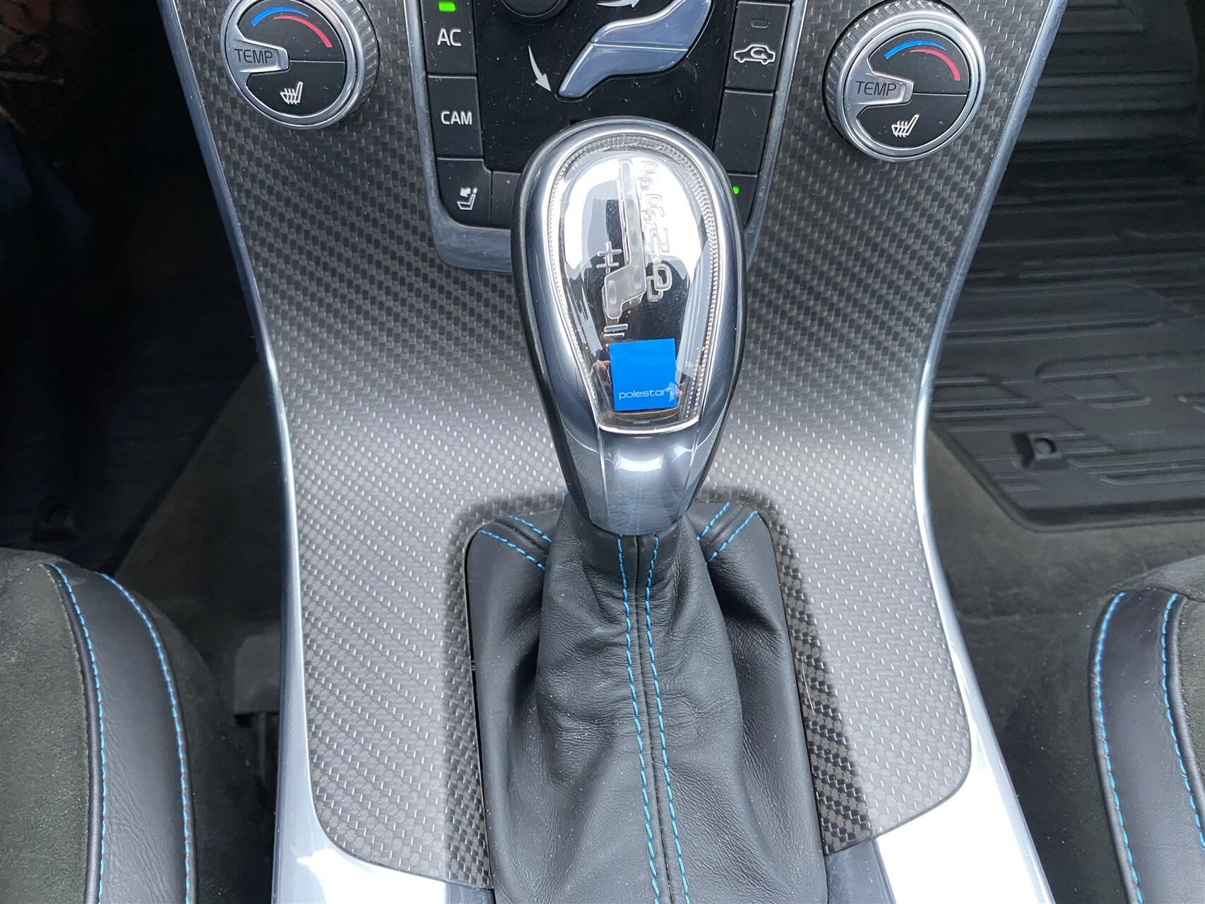 Billede af Volvo V60 2,0 T6 Polestar AWD 367HK Stc 8g Aut.