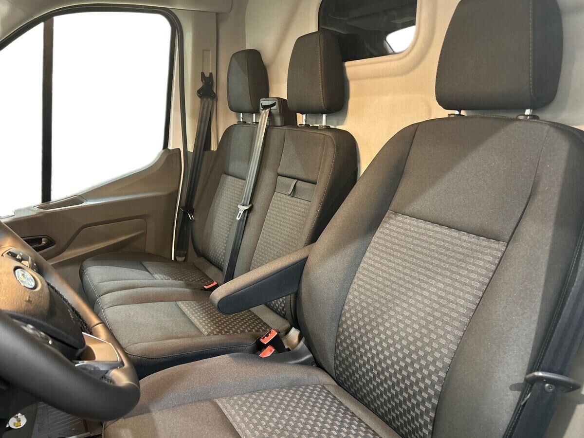 Billede af Ford Transit 350 L2H2 2,0 TDCi Trend 130HK Van 8g Aut.
