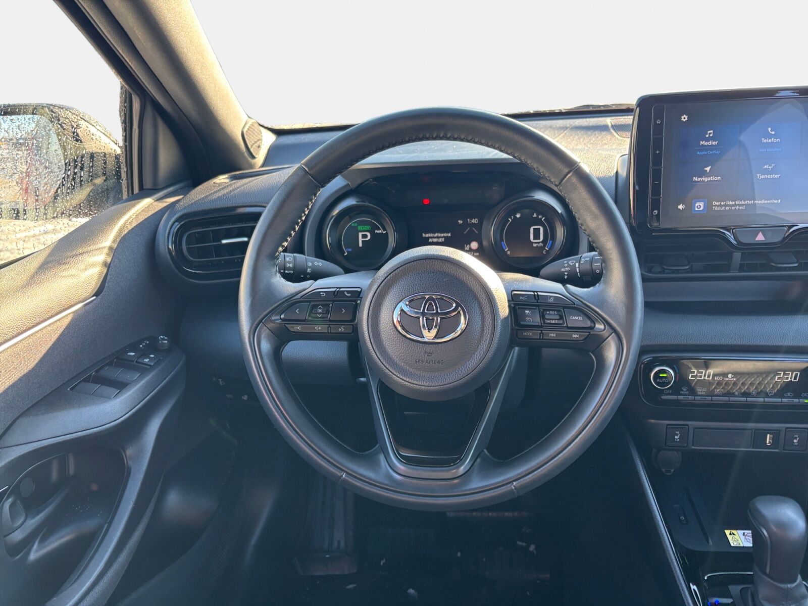 Billede af Toyota Yaris 1,5 Hybrid H3 Style Bi-tone 116HK 5d Trinl. Gear