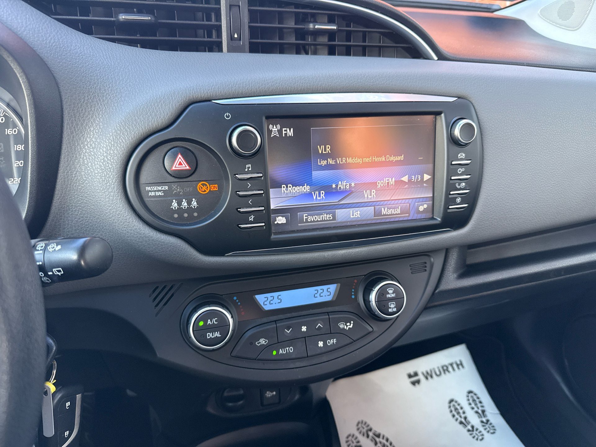 Billede af Toyota Yaris 1,5 Hybrid H2 E-CVT 100HK 5d Trinl. Gear