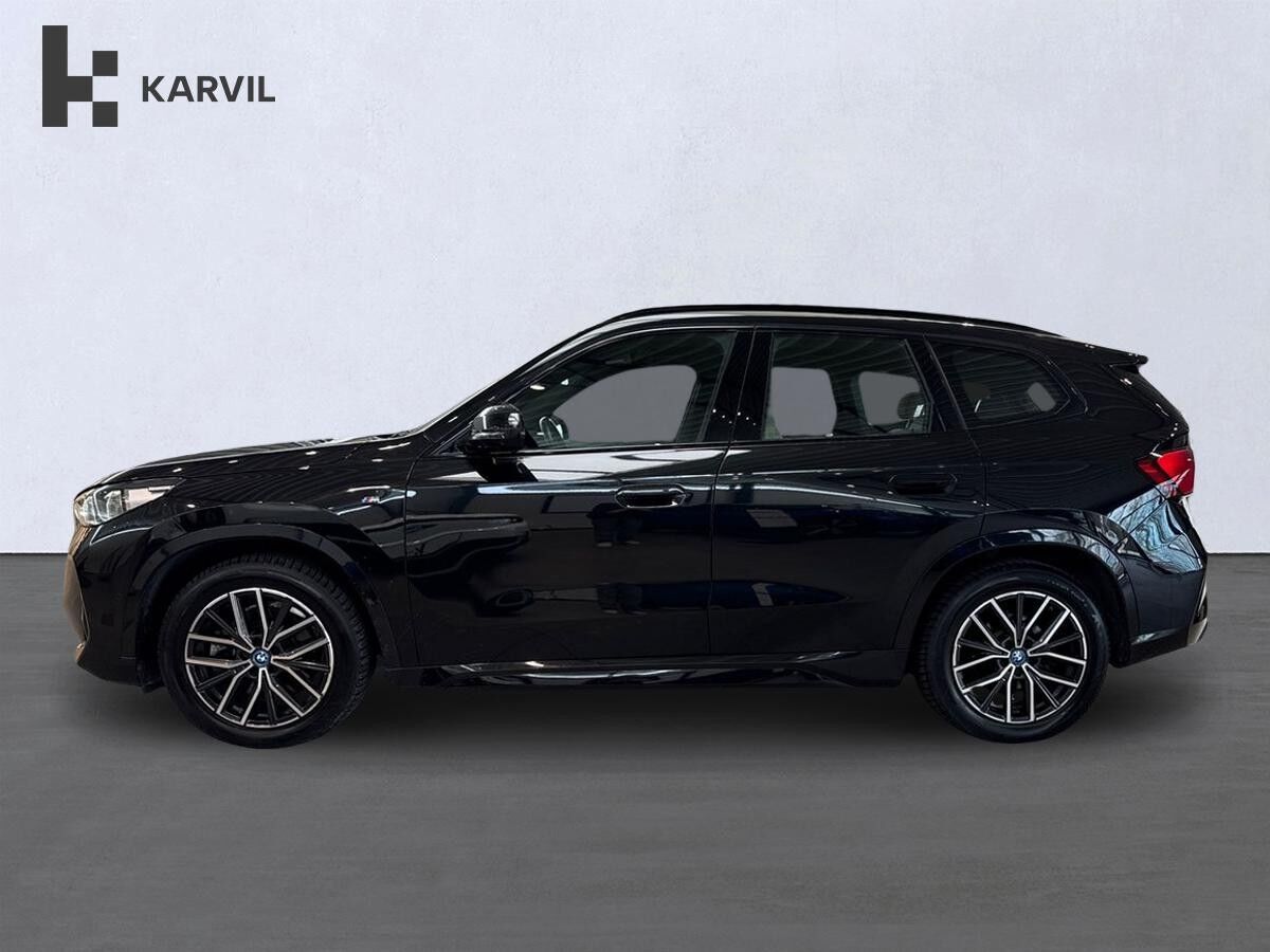 Billede af BMW iX1 xDrive30 EL Fully Charged 4x4 313HK 5d Aut.