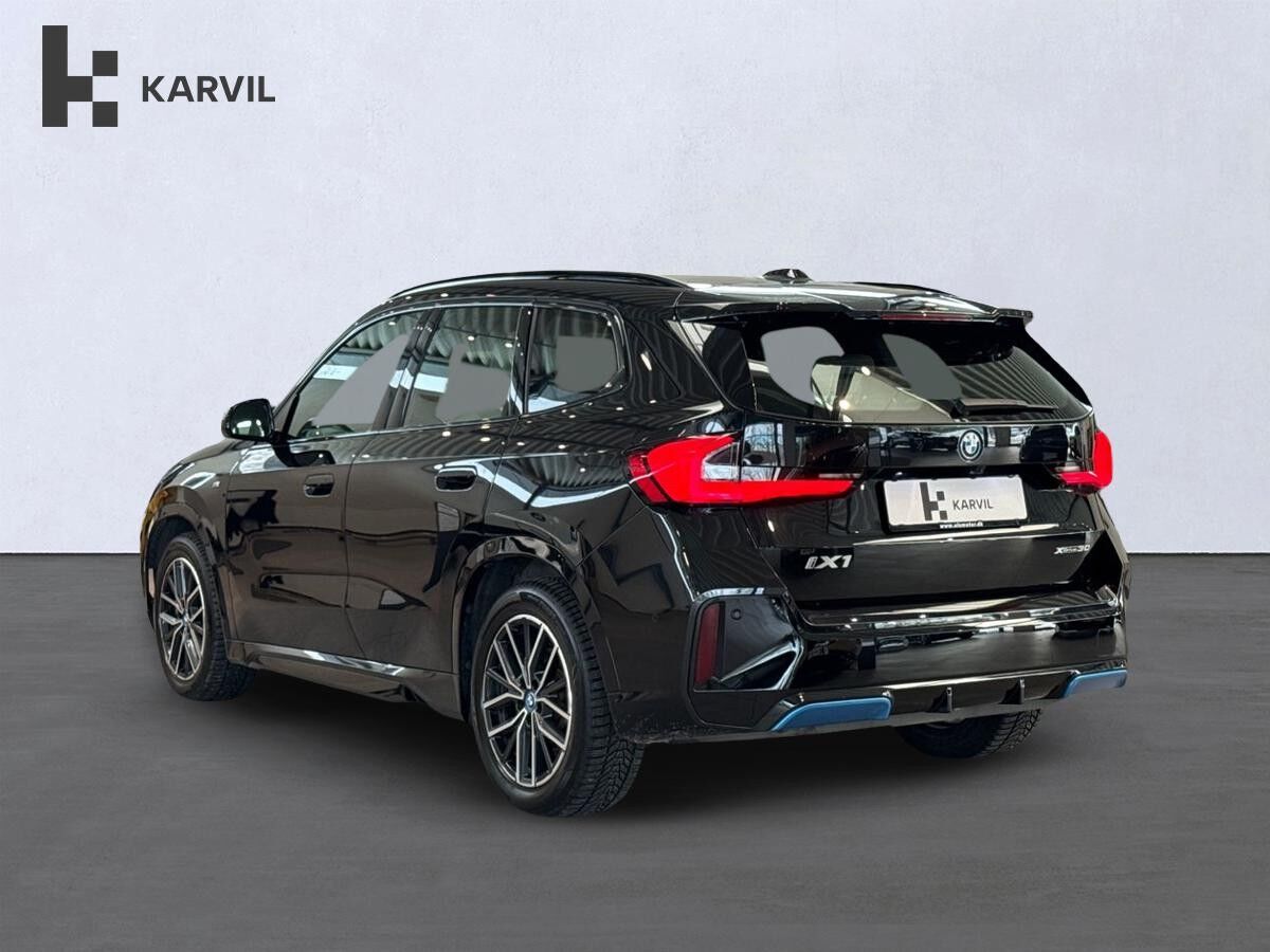 Billede af BMW iX1 xDrive30 EL Fully Charged 4x4 313HK 5d Aut.