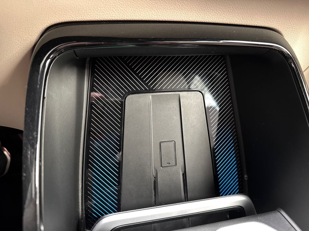 Billede af BMW iX1 xDrive30 EL Fully Charged 4x4 313HK 5d Aut.