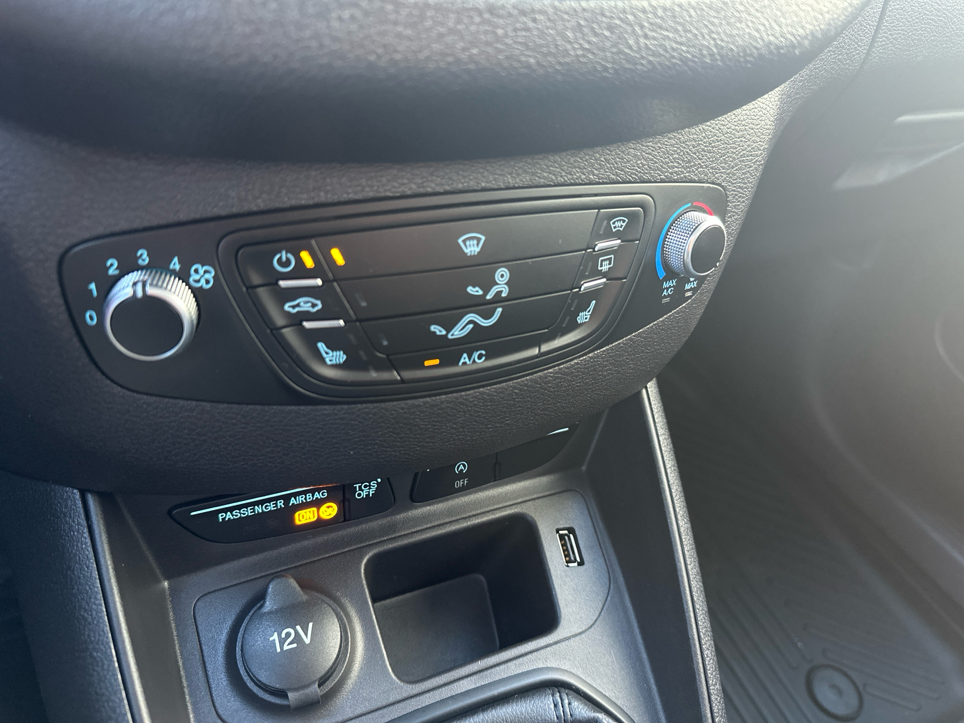 Billede af Ford Transit Courier 1,5 TDCi Trend 100HK Van 6g