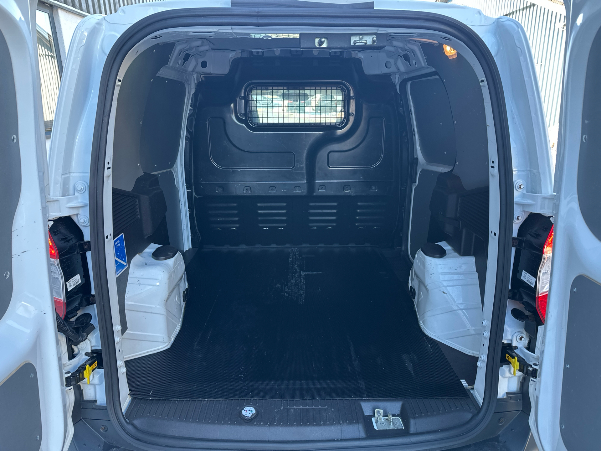 Billede af Ford Transit Courier 1,5 TDCi Trend 100HK Van 6g