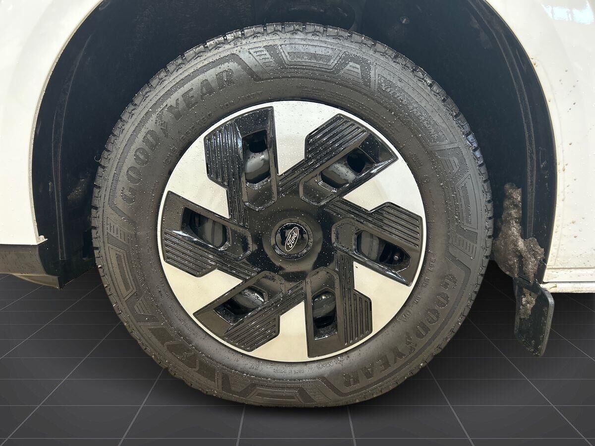 Billede af Ford E-Transit Custom 320 L1H1 EL Trend 136HK Van Aut.