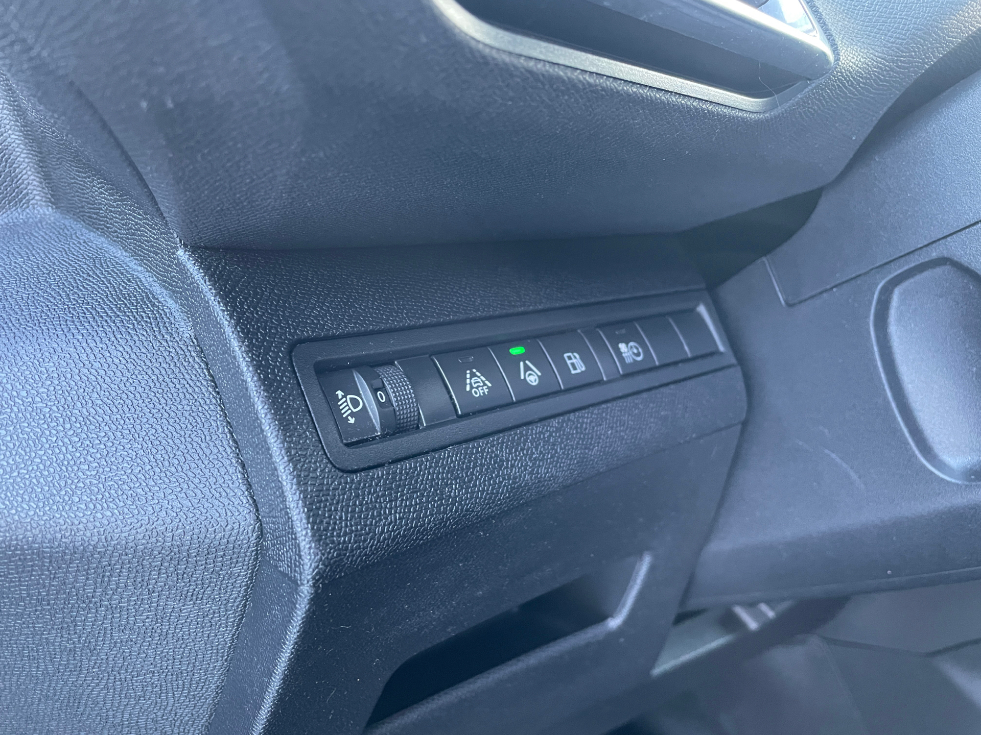 Billede af Peugeot 3008 1,6 PureTech  Plugin-hybrid Allure LTD EAT8 225HK 5d 8g Aut.