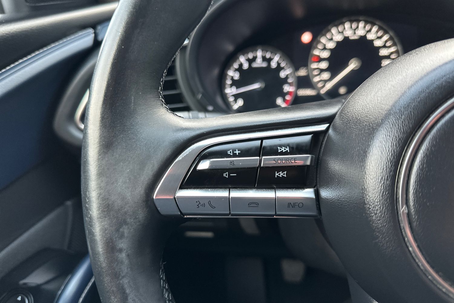 Billede af Mazda CX-30 2,0 Skyactiv-X  Mild hybrid Sky 180HK 5d 6g