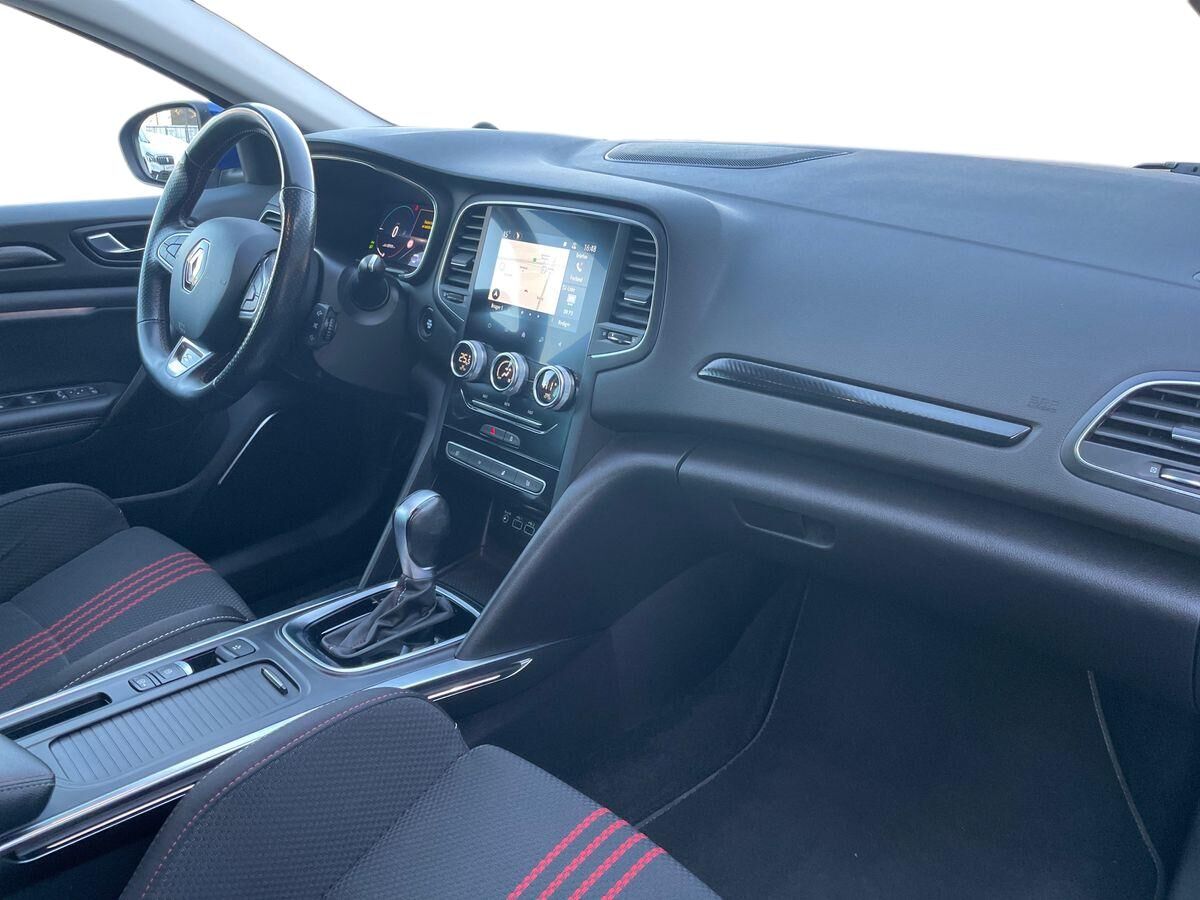 Billede af Renault Mégane Sport Tourer 1,6 E-TECH  Plugin-hybrid RS-Line 160HK Stc Aut.