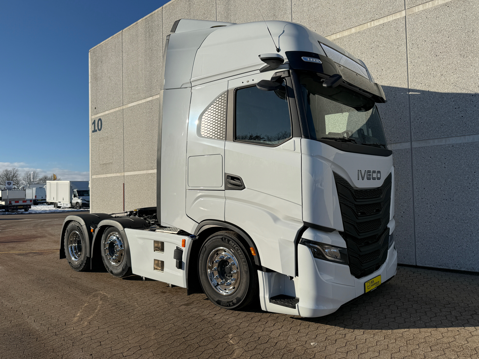 Billede af Iveco S-Way 12,9 D AS440S49-E6e Twinsteer 490HK 12g Aut.