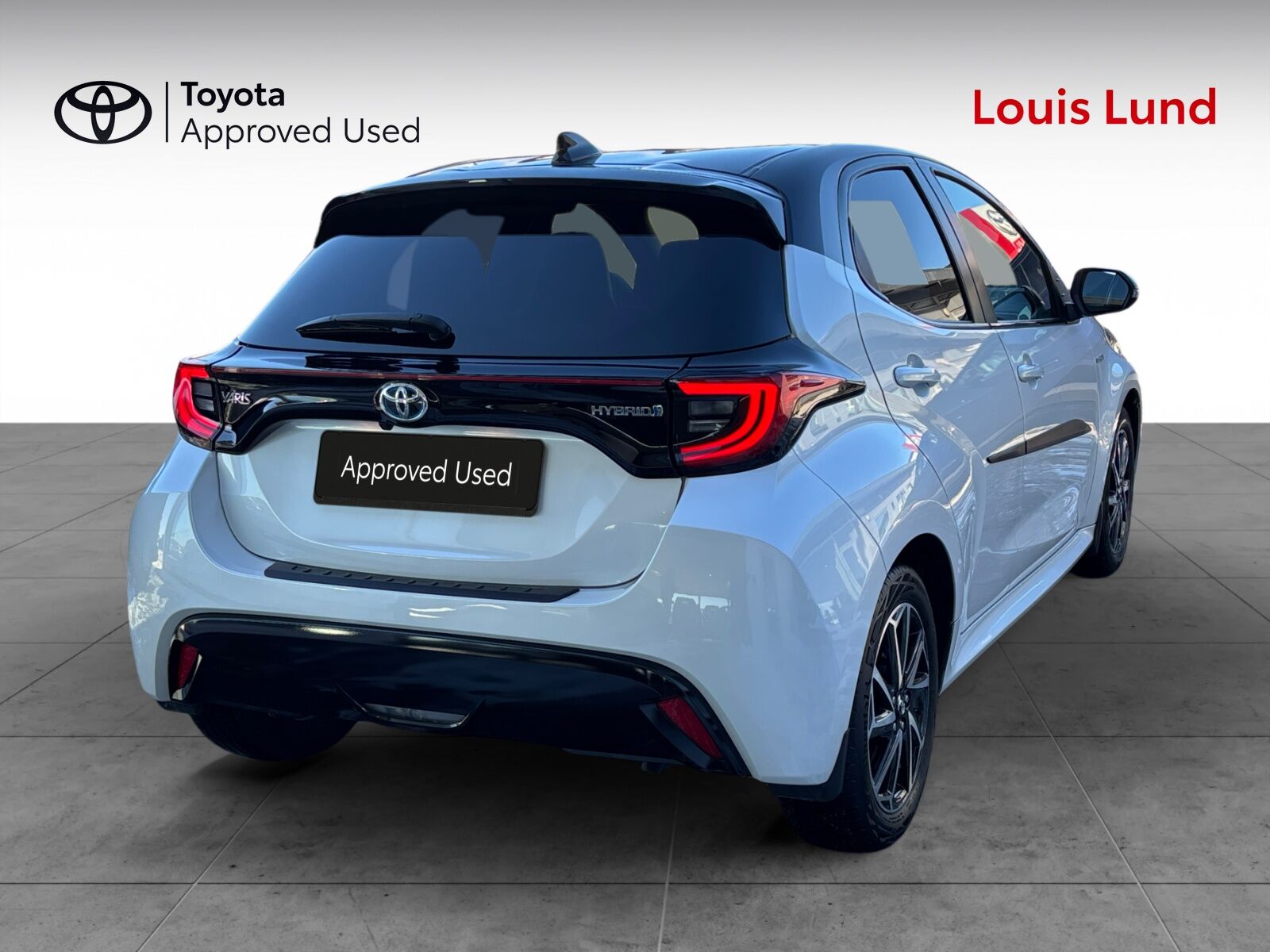 Billede af Toyota Yaris 1,5 Hybrid H3 Style Bi-tone 116HK 5d Trinl. Gear