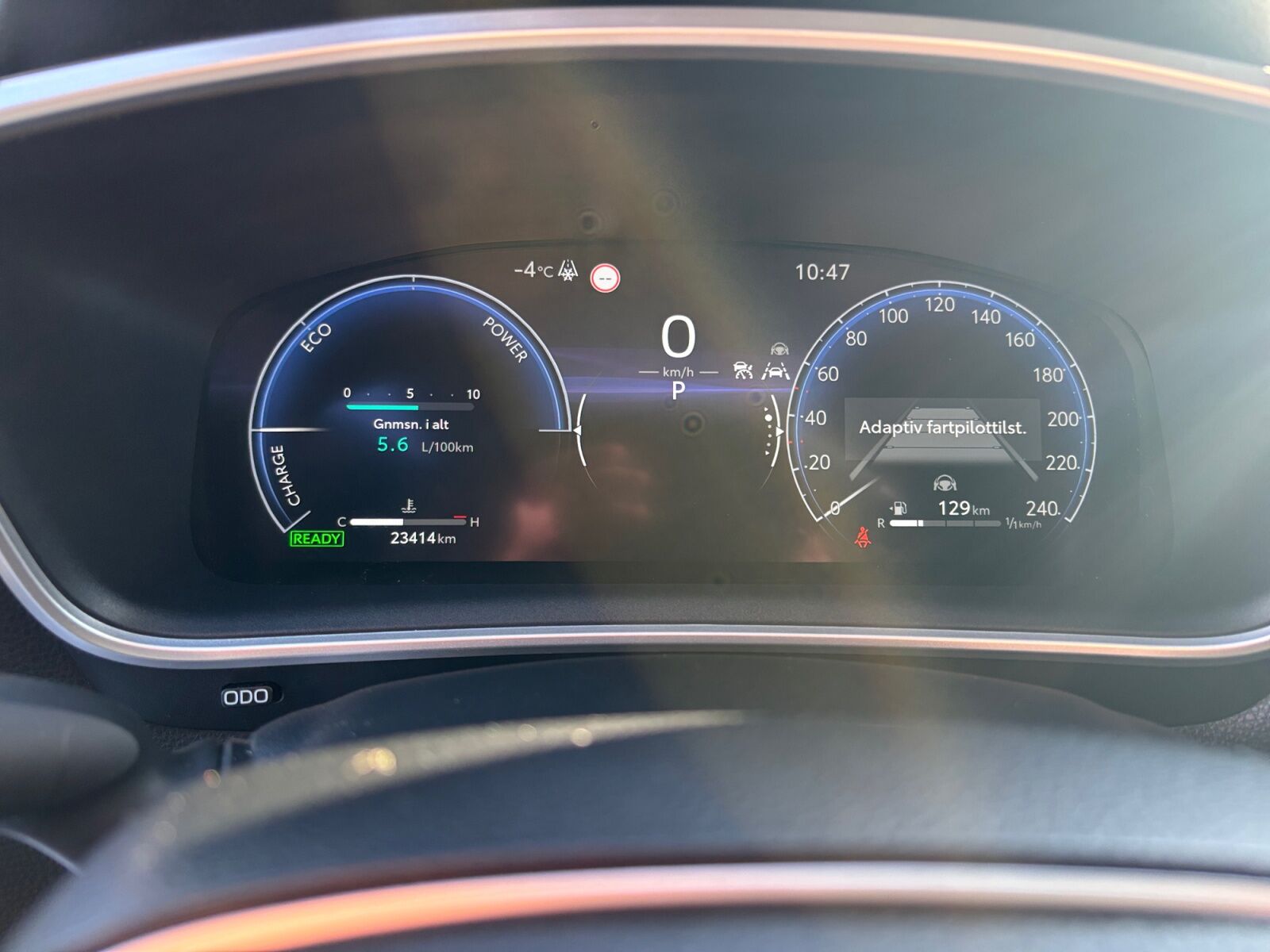 Billede af Toyota Corolla Cross 1,8 Hybrid Style Comfort 140HK 5d Aut.