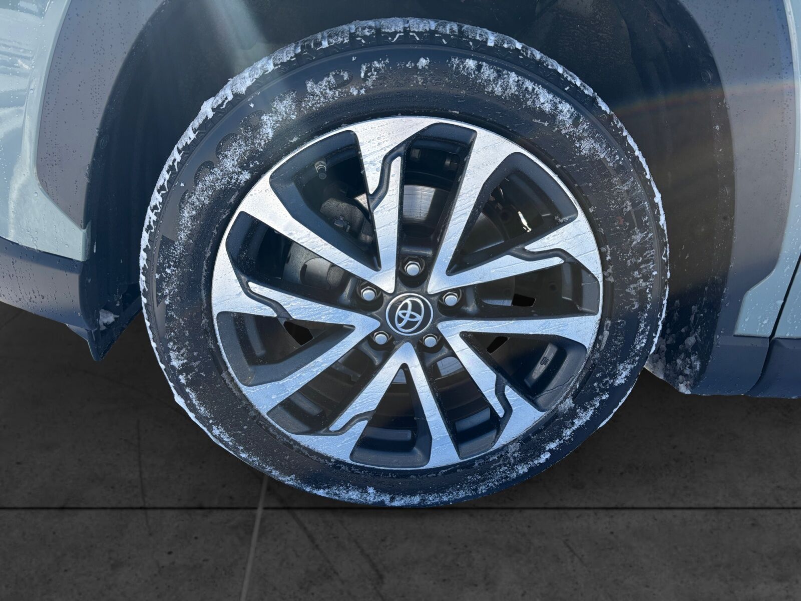 Billede af Toyota Corolla Cross 1,8 Hybrid Style Comfort 140HK 5d Aut.