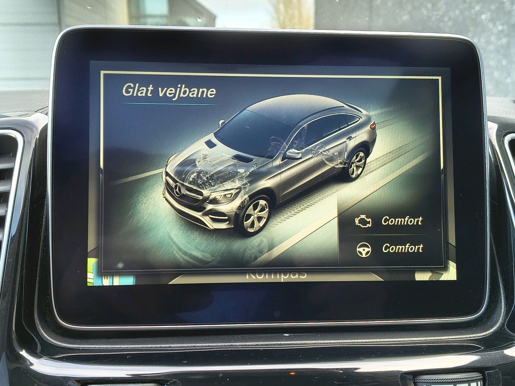 Billede af Mercedes-Benz GLE350 d Coupe 3,0 D AMG Line 4Matic 9G-Tronic 258HK 5d 9g Aut.