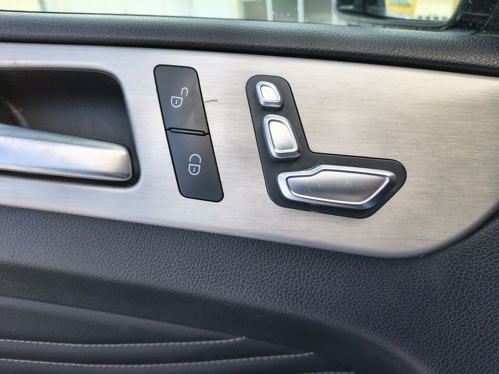 Billede af Mercedes-Benz GLE350 d Coupe 3,0 D AMG Line 4Matic 9G-Tronic 258HK 5d 9g Aut.