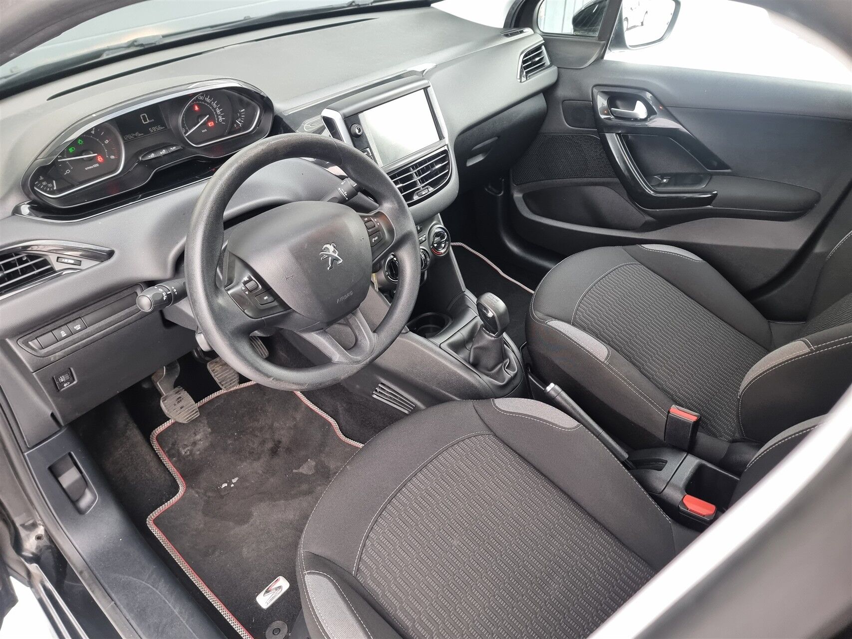 Billede af Peugeot 208 1,6 BlueHDi Active Mix 100HK 5d