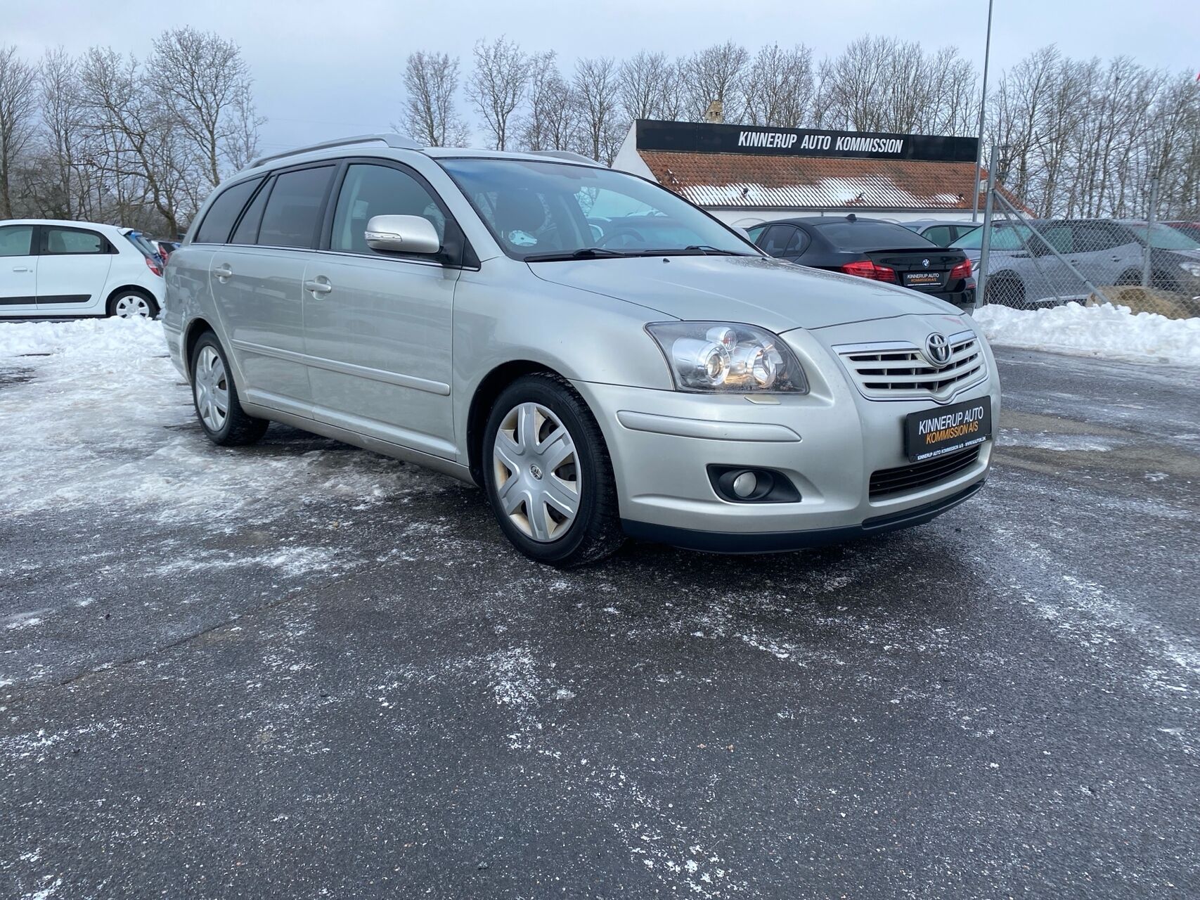 Billede af Toyota Avensis 1,8 Linea Terra 129HK Stc