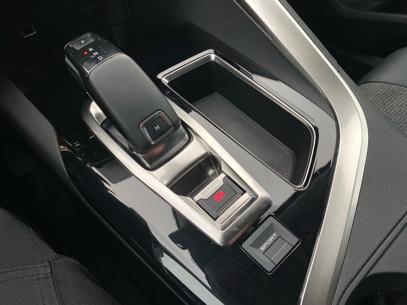 Billede af Peugeot 5008 1,5 BlueHDi Allure EAT8 130HK 5d 8g Aut.