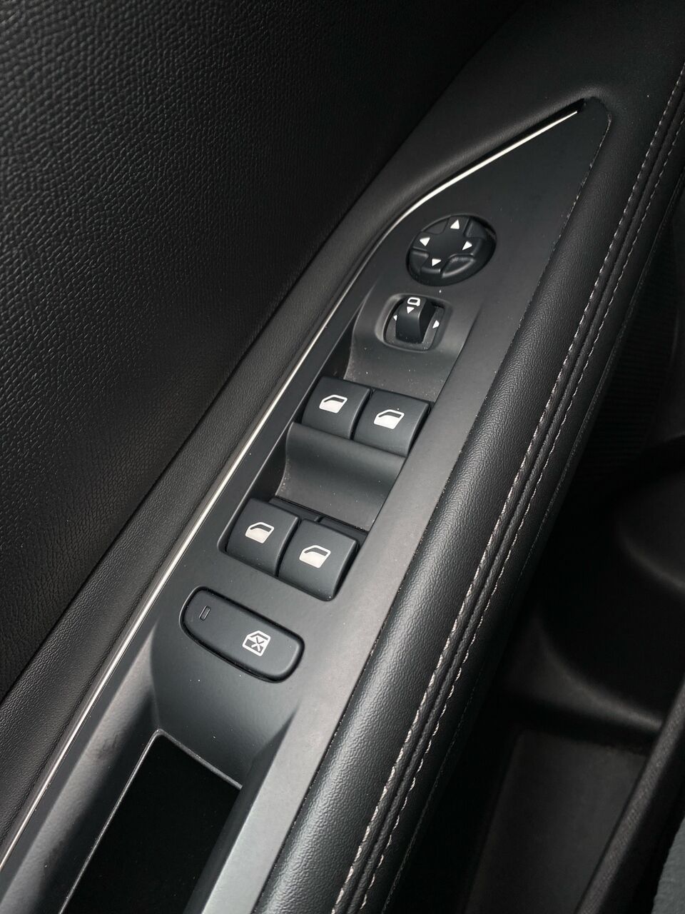 Billede af Peugeot 5008 1,5 BlueHDi Allure EAT8 130HK 5d 8g Aut.