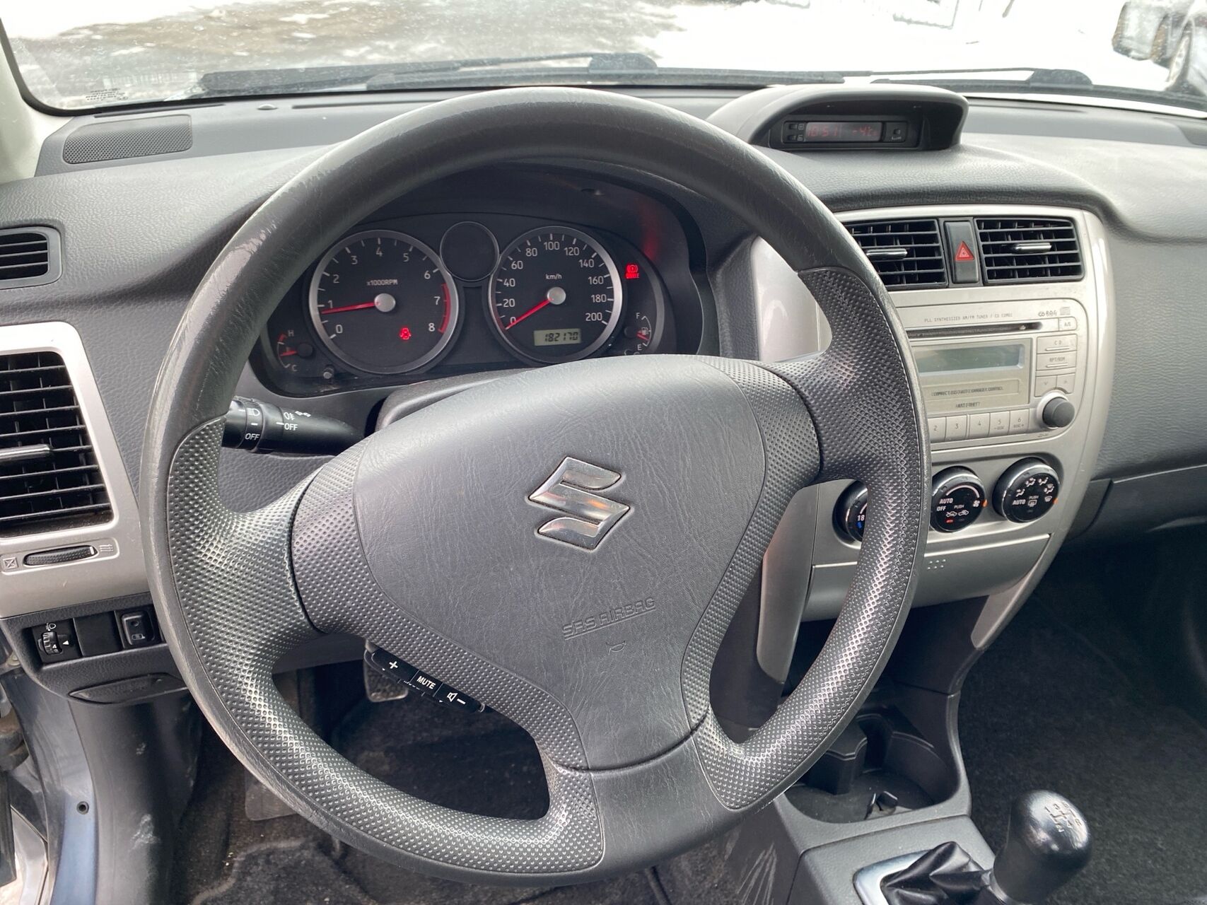 Billede af Suzuki Liana 1,6 106HK 5d