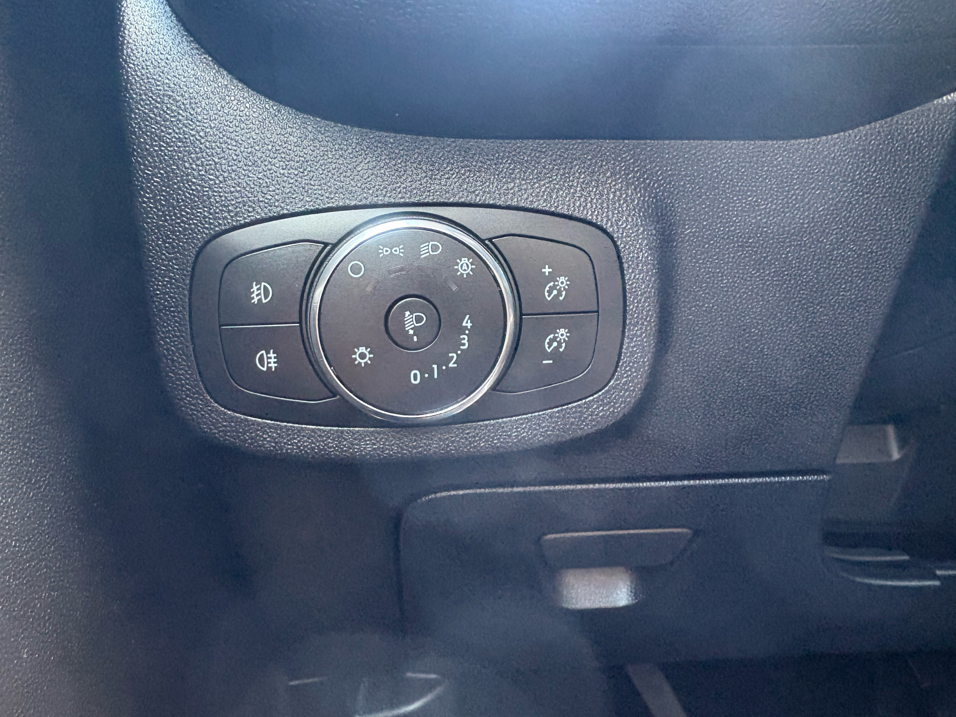 Billede af Ford Fiesta 1,0 EcoBoost Hybrid Titanium 125HK 5d 6g