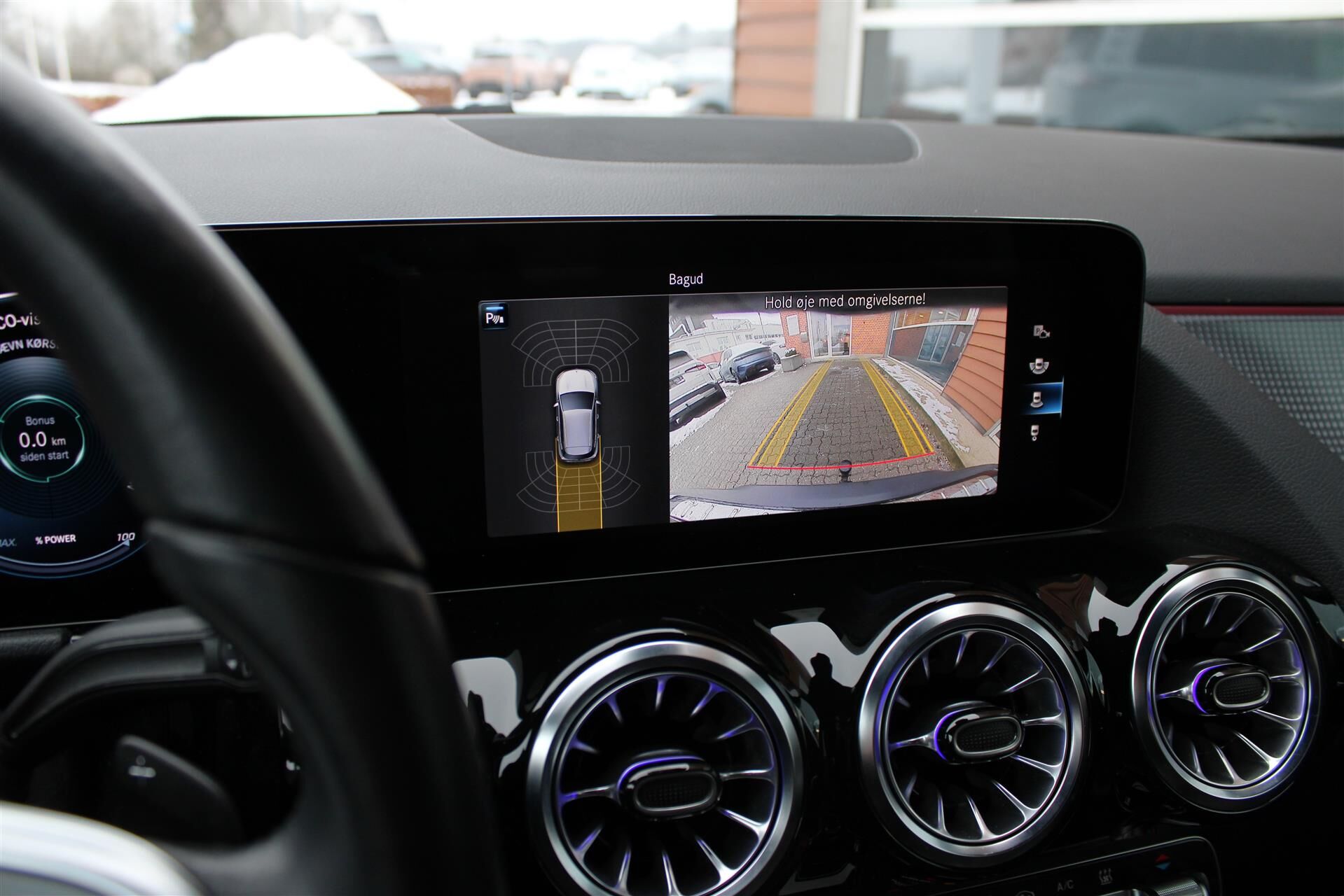 Billede af Mercedes-Benz EQA 300 EL 4Matic 228HK 5d Aut.