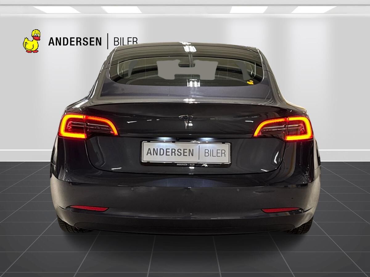 Billede af Tesla Model 3 EL Standard Range 283HK Aut.