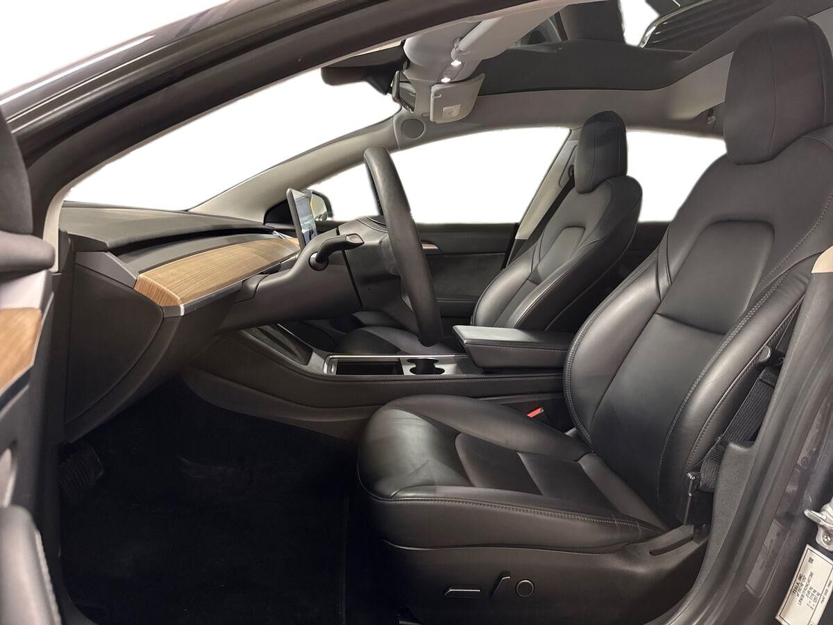 Billede af Tesla Model 3 EL Standard Range 283HK Aut.