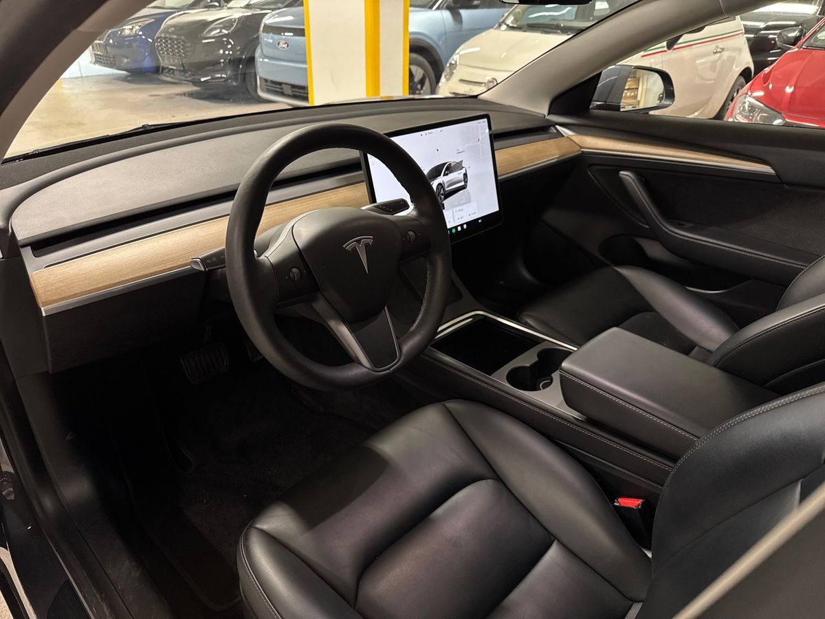 Billede af Tesla Model 3 EL Standard Range 283HK Aut.
