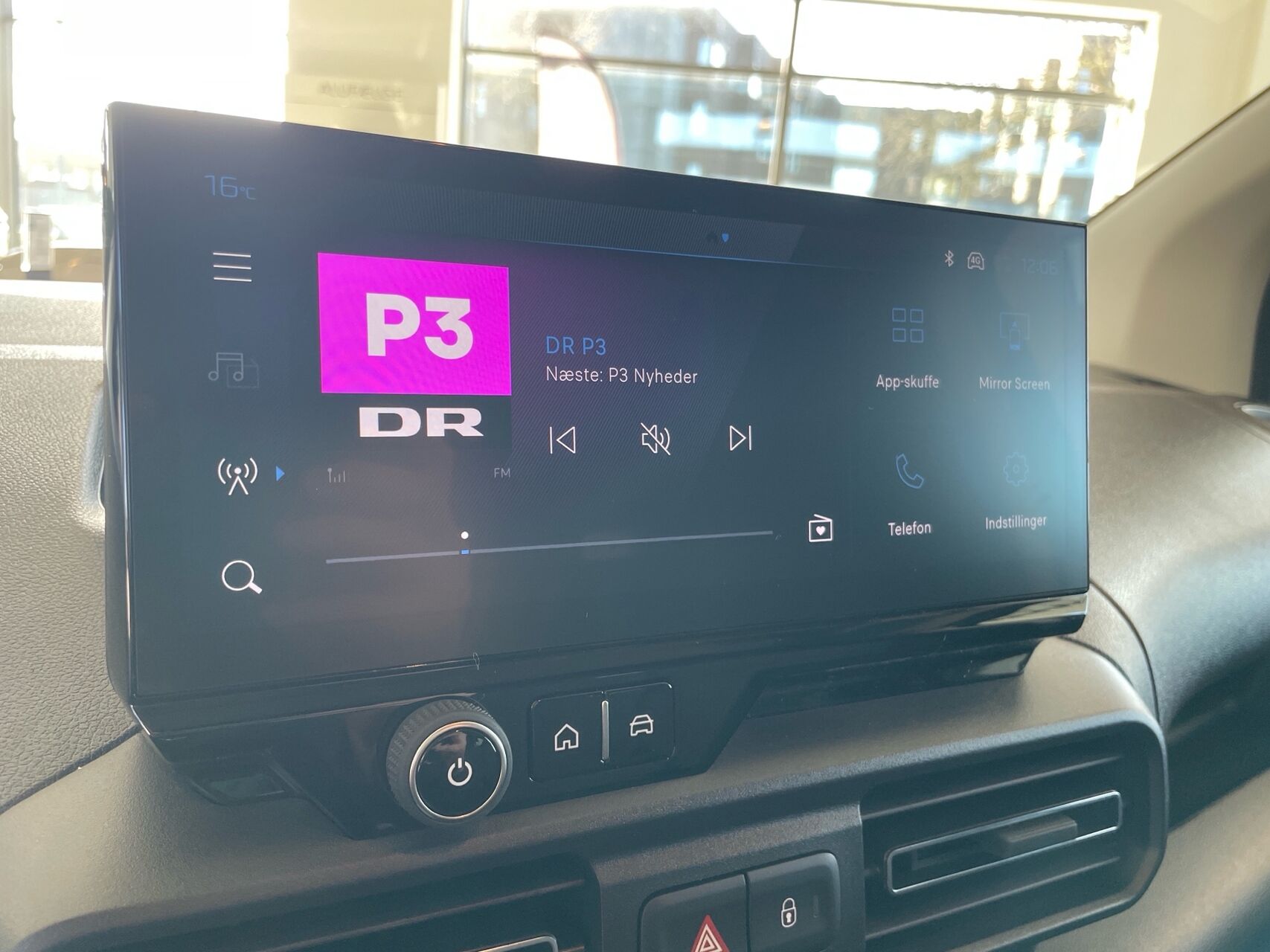 Billede af Peugeot e-Partner L2 V2 EL Premium 136HK Van Aut.