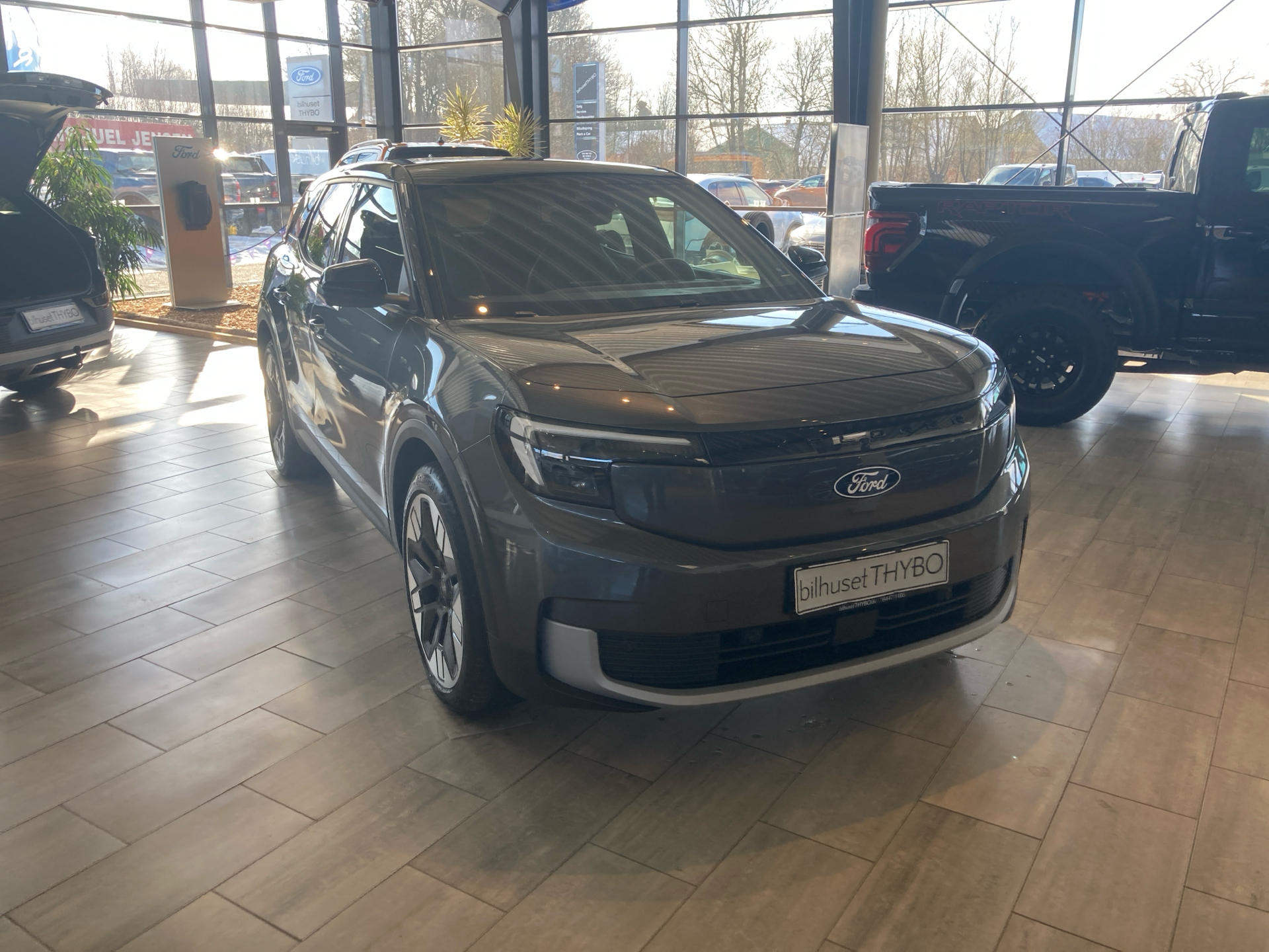 Billede af Ford Explorer EL UR Premium AWD 340HK 5d Aut.