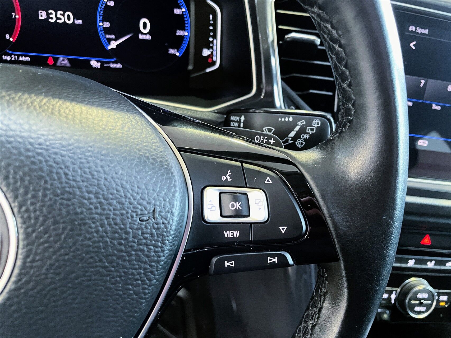 Billede af VW T-Roc 1,5 TSI ACT Sport DSG 150HK 5d 7g Aut.