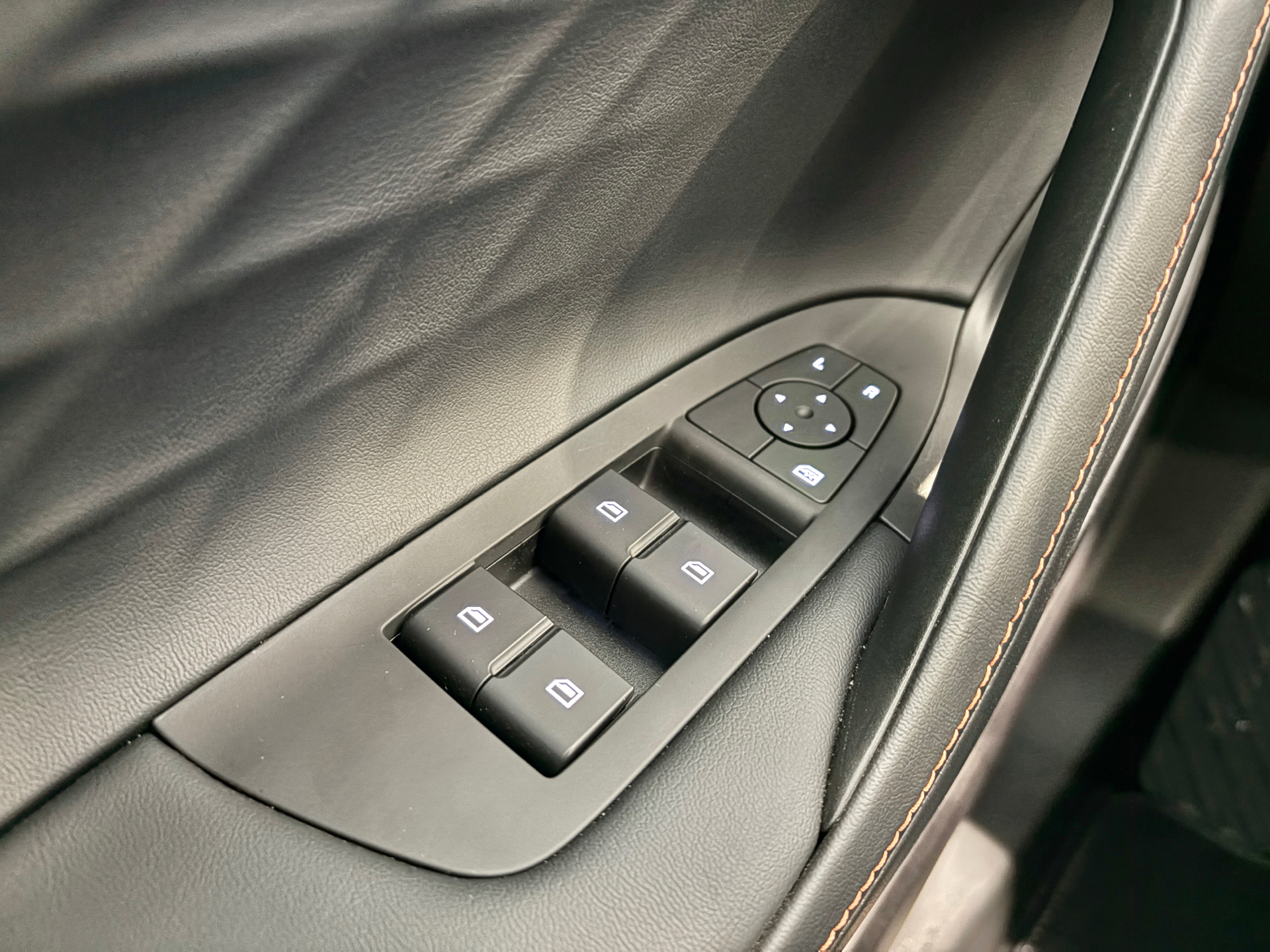 Billede af MG HS 1,5 T GDI  Plugin-hybrid Comfort 272HK 5d Aut.