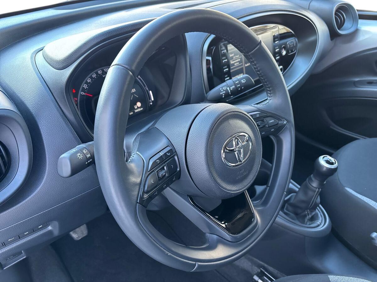 Billede af Toyota Aygo X 1,0 VVT-I Active 72HK 5d