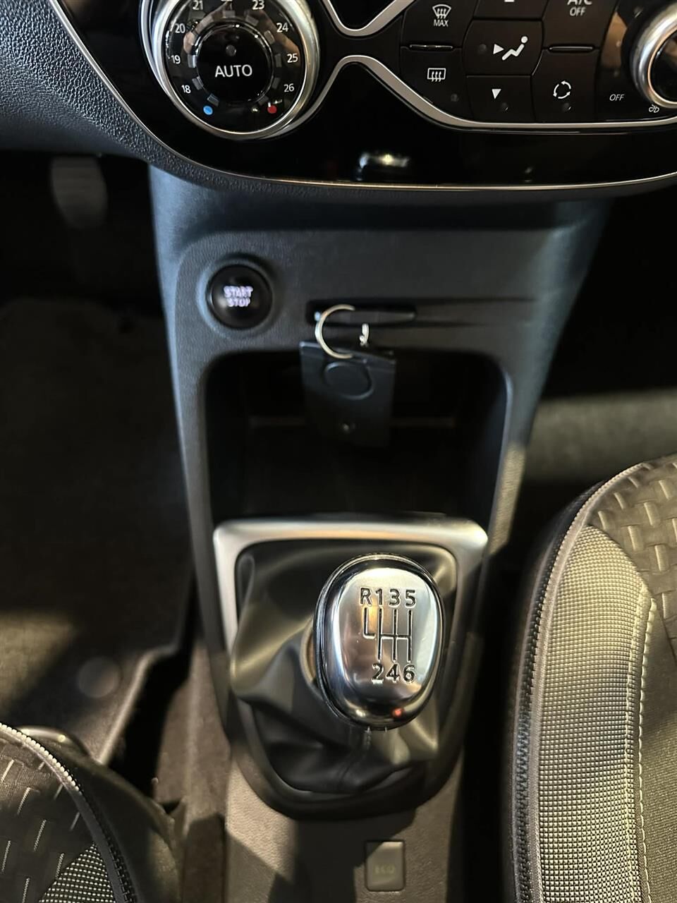 Billede af Renault Captur 1,2 TCE Expression 120HK 5d 6g