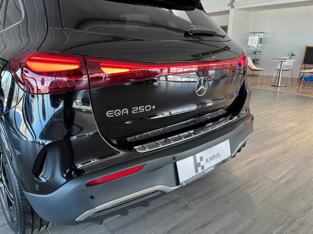 Billede af Mercedes-Benz EQA 250+ EL AMG Line 190HK 5d Aut.