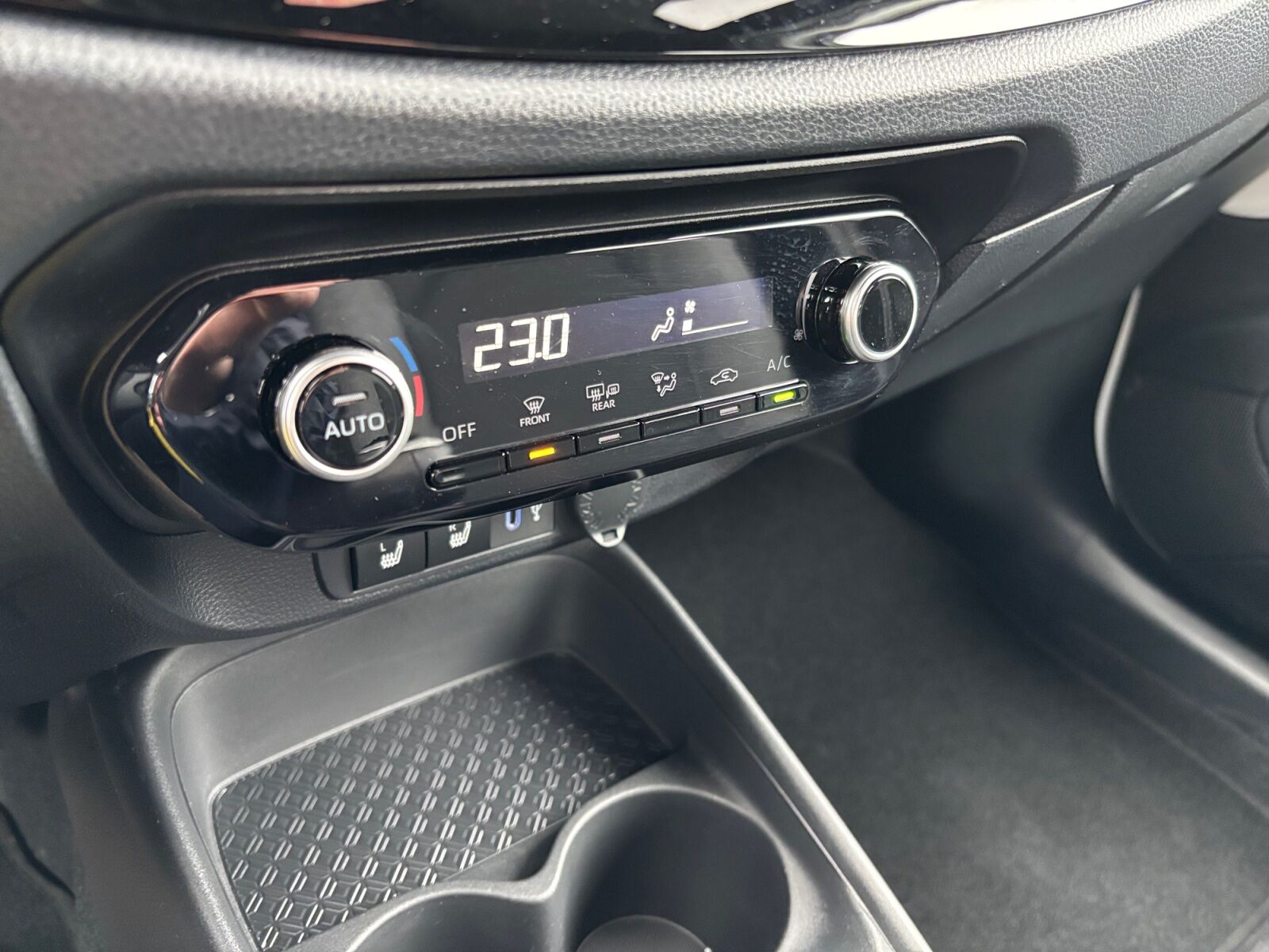 Billede af Toyota Aygo X 1,0 VVT-I Active 72HK 5d