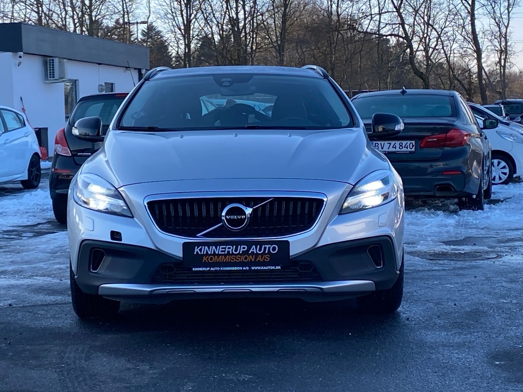 Billede af Volvo V40 Cross Country 1,5 T3 152HK 5d 6g Aut.