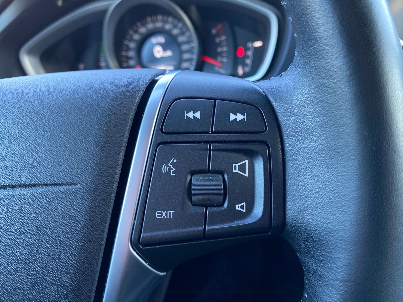 Billede af Volvo V40 Cross Country 1,5 T3 152HK 5d 6g Aut.