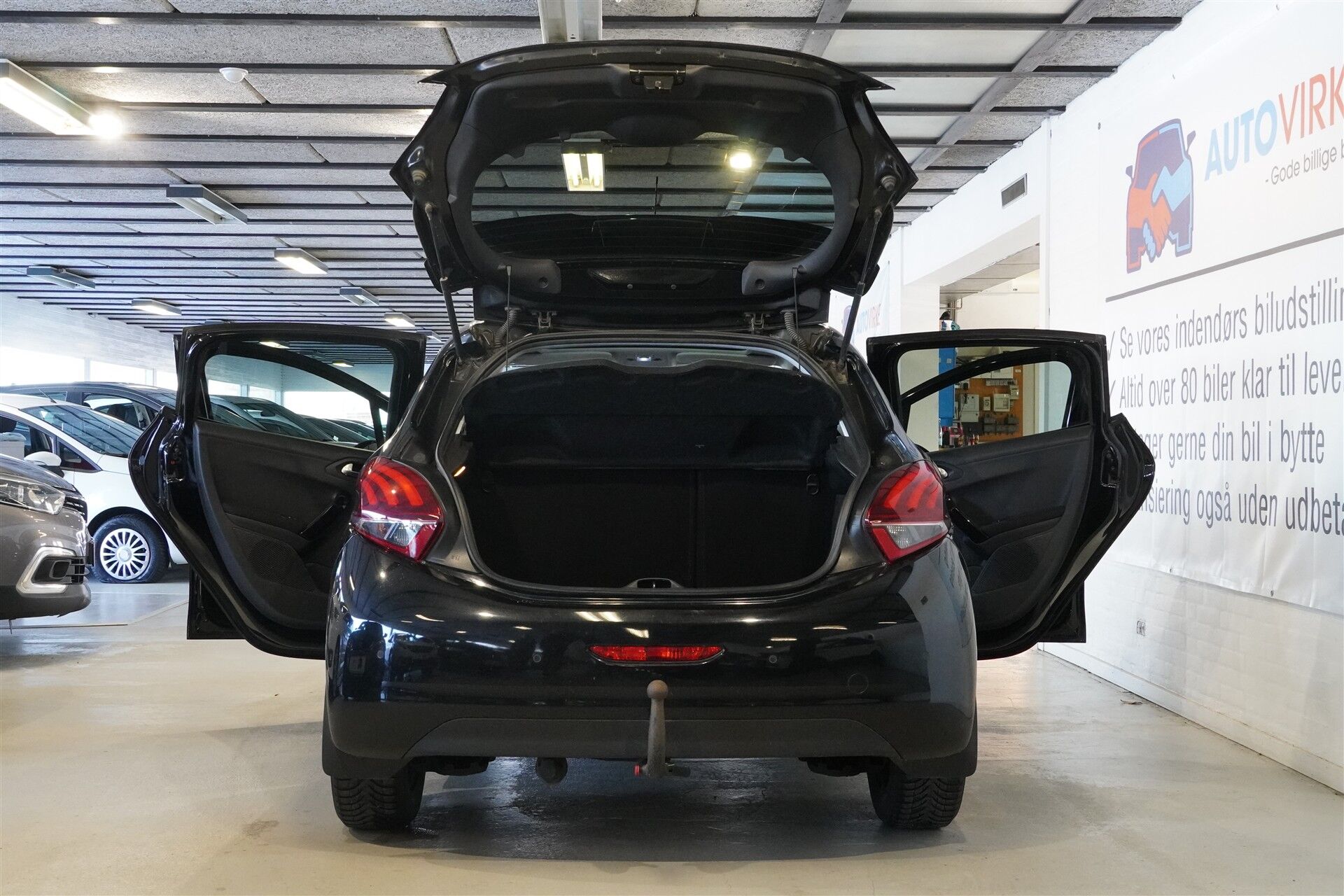 Billede af Peugeot 208 1,6 BlueHDi Allure Sky 100HK 5d