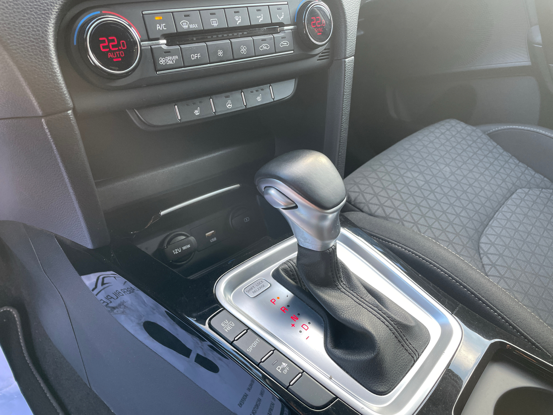 Billede af Kia Ceed SW 1,6 GDI PHEV  Plugin-hybrid Prestige DCT 141HK Stc 6g Aut.