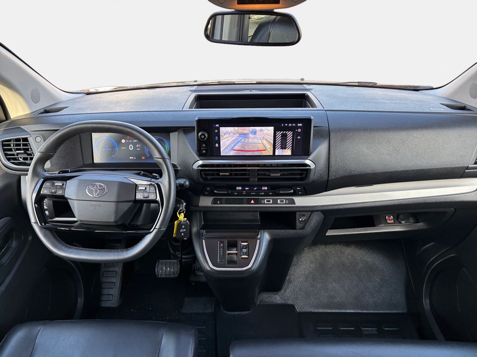 Billede af Toyota Proace Verso Electric Long EL Shuttle To skydedøre 136HK Aut.