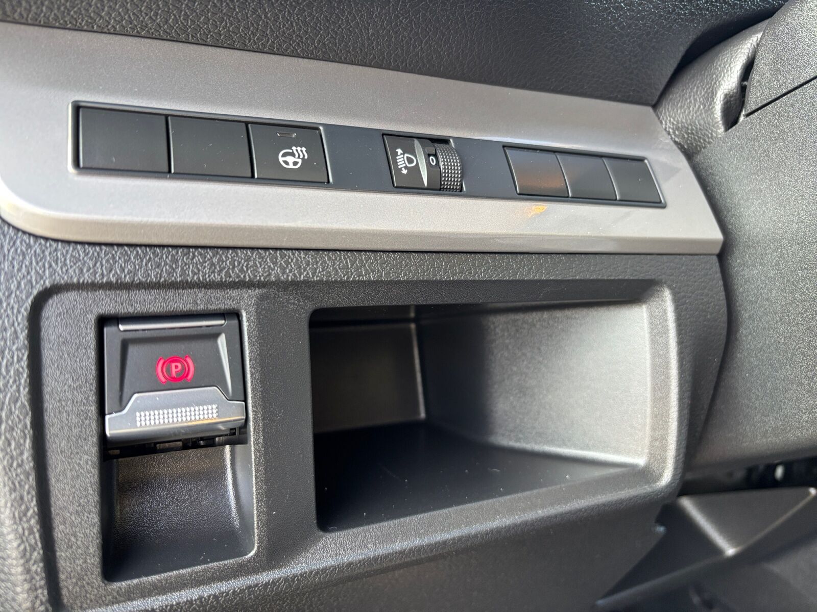 Billede af Toyota Proace Verso Electric Long EL Shuttle To skydedøre 136HK Aut.